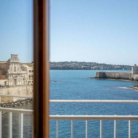 Ortigia Seafront Apartment By Wonderful Italy Syrakus Exterior foto