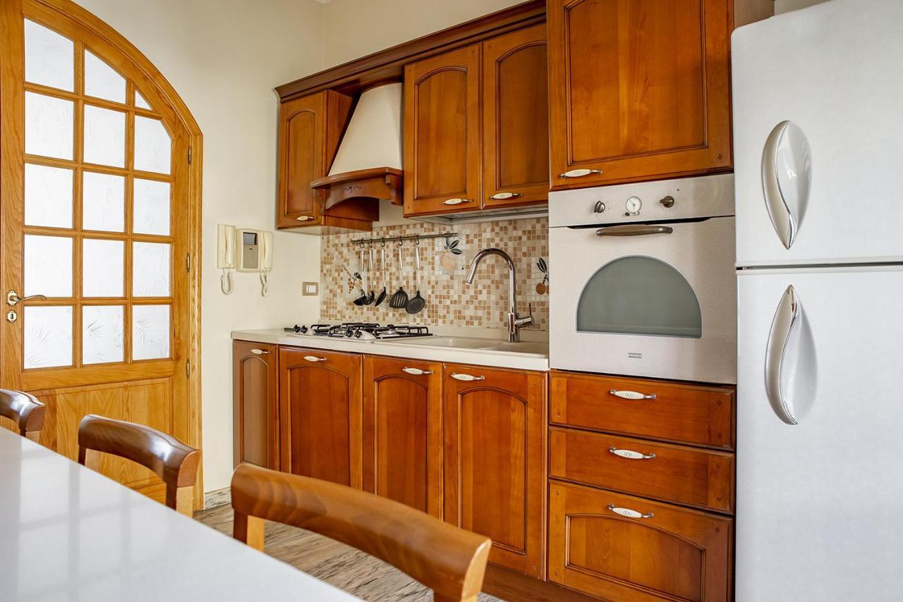 Ortigia Seafront Apartment By Wonderful Italy Syrakus Exterior foto